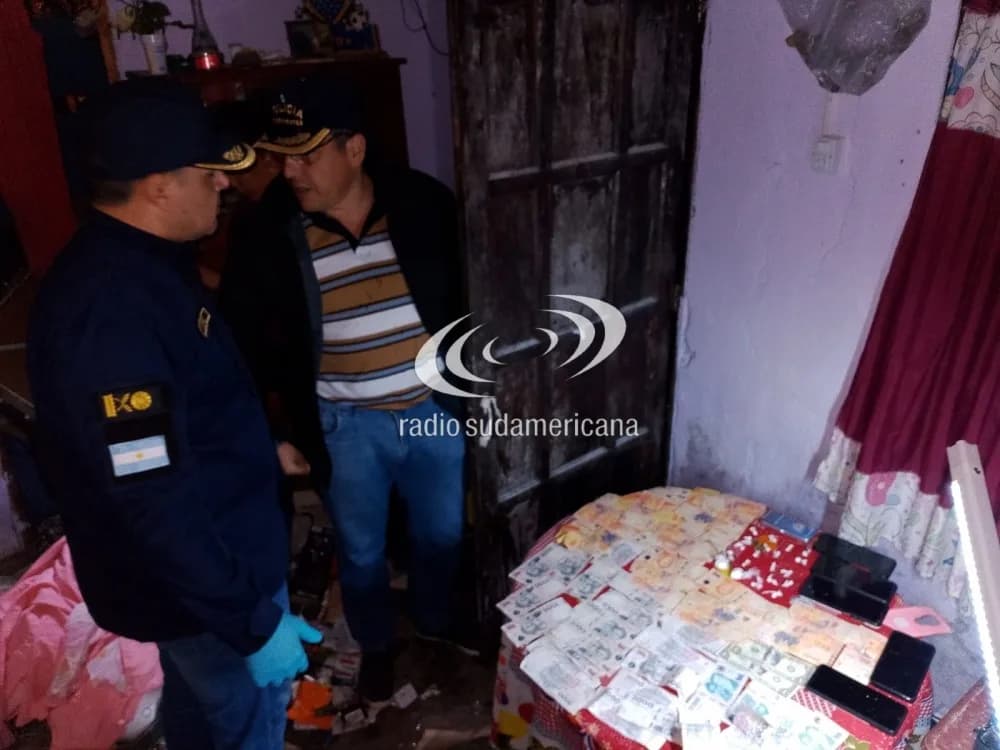 Monte Caseros: dos operativos con detenidos y secuestro de drogas