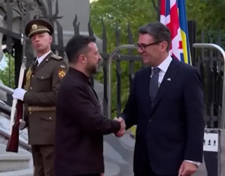 Reino Unido respaldó a Zelensky tras las duras críticas de Donald Trump