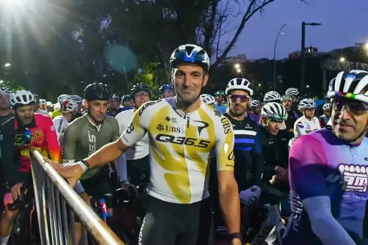 Scaloni compitió en los 129 kilómetros del Gran Fondo Buenos Aires