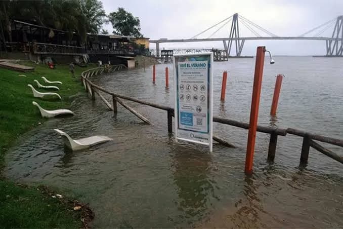 Corrientes espera una crecida del Paraná cerca del nivel de alerta, pues ya se encuentra en 5 metros de altura