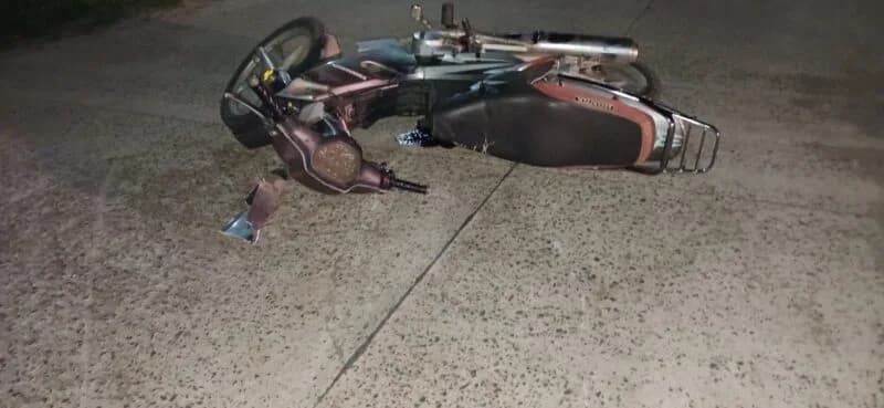 Choque entre motos en Goya dejó un muerto y una herida