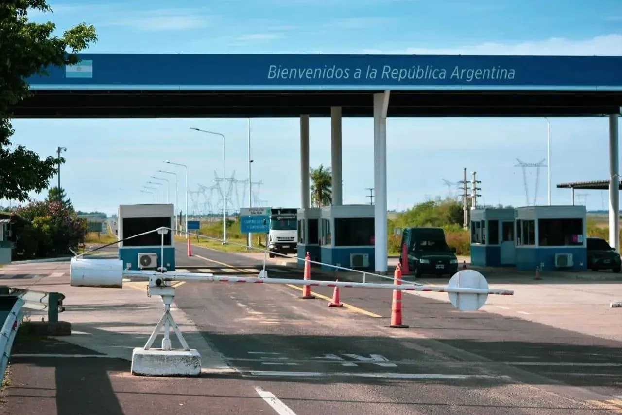 Cerraron preventivamente el paso internacional Ituzaingó-Ayolas