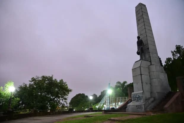 Martes nublado, con lloviznas matinales y ambiente fresco: el tiempo este 13 de octubre en Corrientes