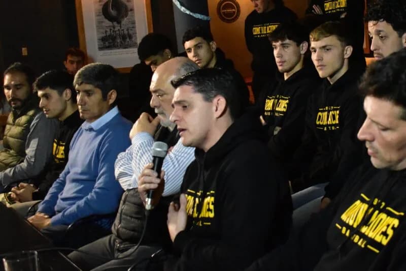 Comunicaciones presentó su plantel para la Liga Argentina