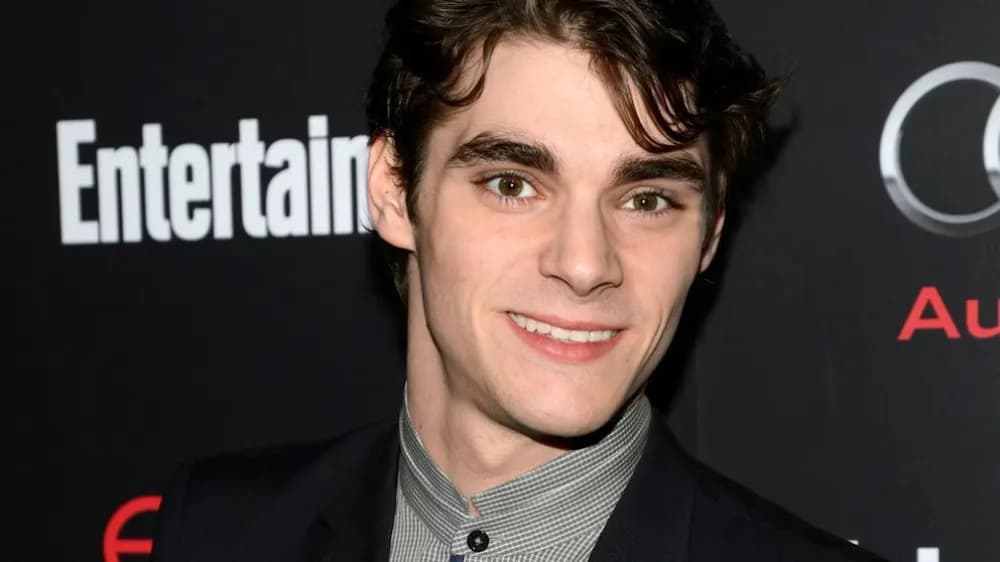 Revelan la causa de muerte de RJ Mitte, actor de Breaking Bad