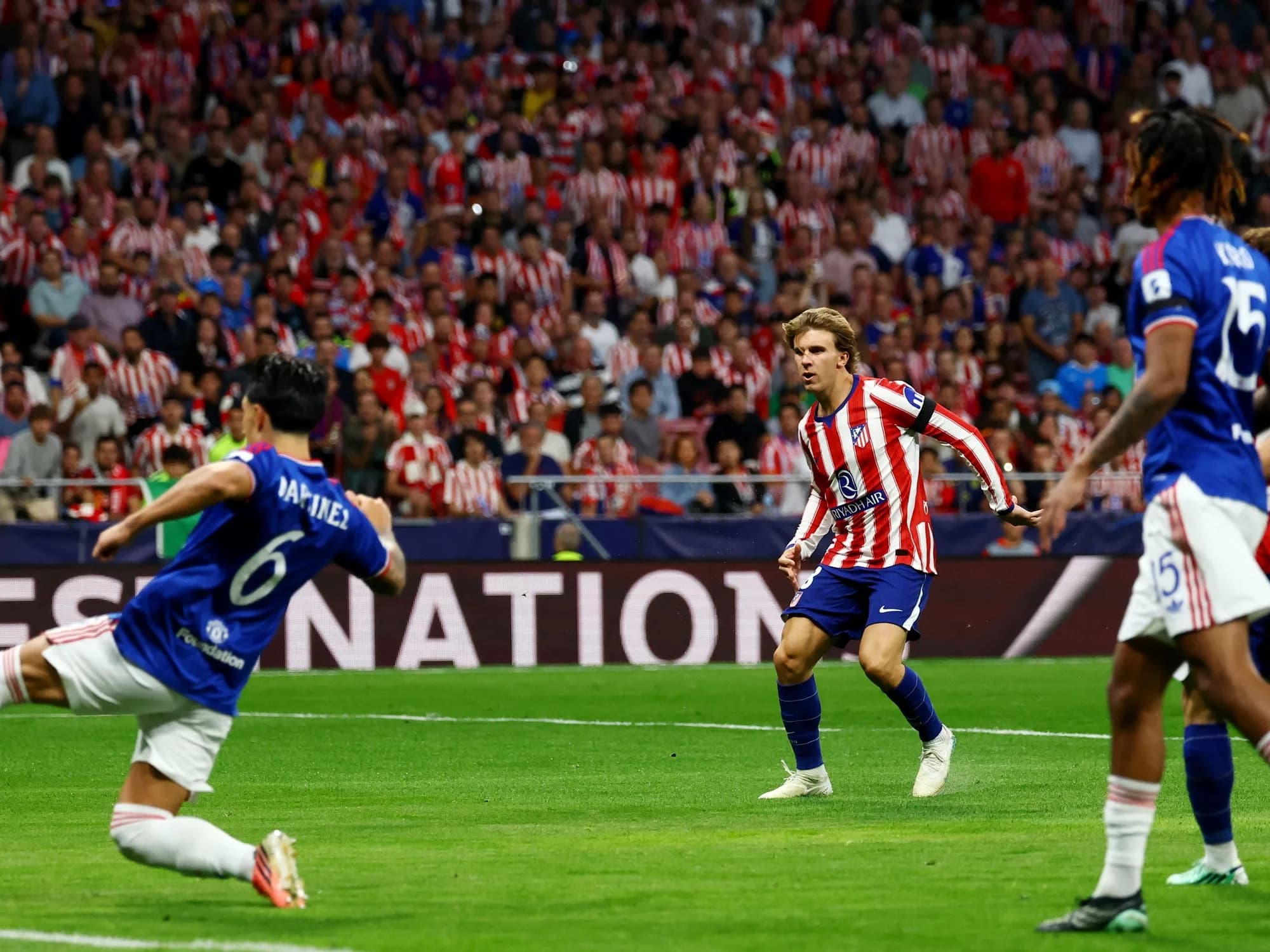 Atlético de Madrid vs Manchester United, por la Champions League, hoy EN VIVO: ¡Barrios adelanta al Atlético antes del minuto de juego!