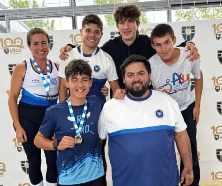 Medallas regatenses
en el Argentino Indoor
de San Fernando
