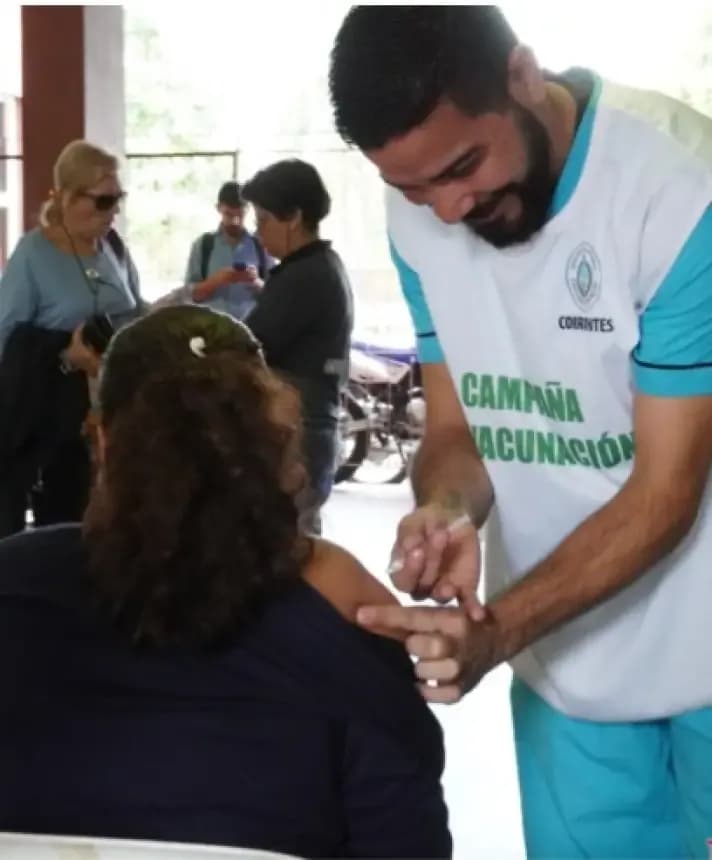 Este viernes finaliza la vacunación contra el dengue en la plaza Vera