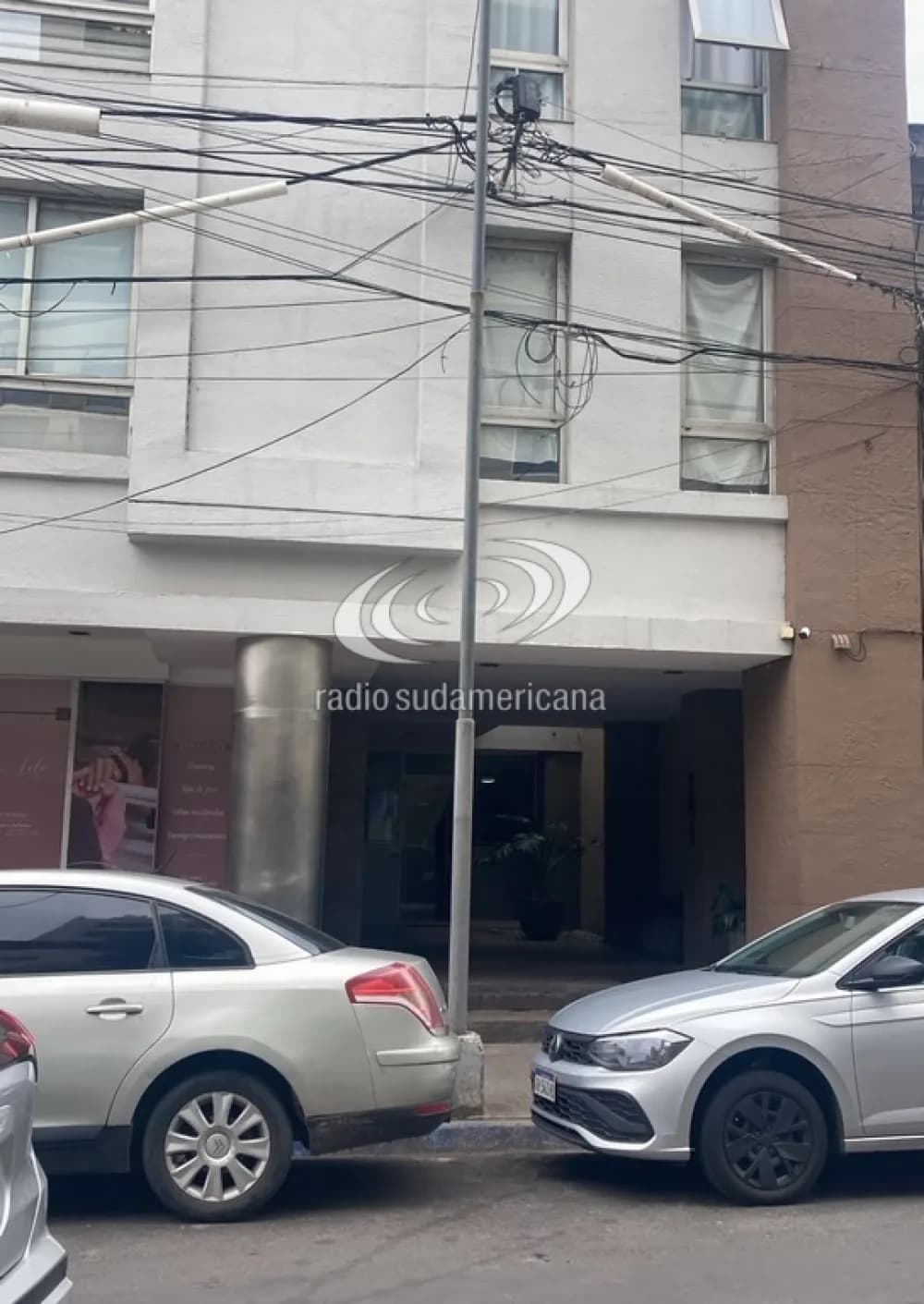 Encontraron a un hombre muerto en un edificio de calle Junín