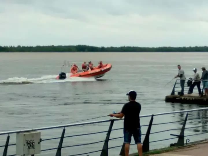 Recomienda realizar las navegaciones deportivas con precaución en Bella Vista