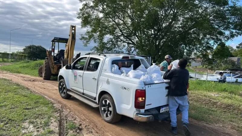 Paso de la Patria se prepara para el pico de crecida y habilita centros para evacuados