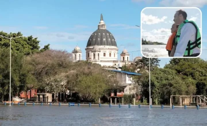 Valdés recorrió la costa de Itatí y coordinó la asistencia por la crecida