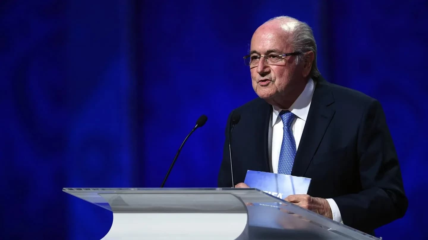 Joseph Blatter liquidó a Gianni Infantino con una ironía: "El Papa debe estar contento" - TyC Sports