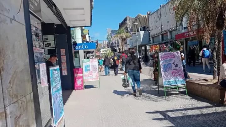 Día de la Madre: comercios atienden en horario corrido para repuntar las ventas