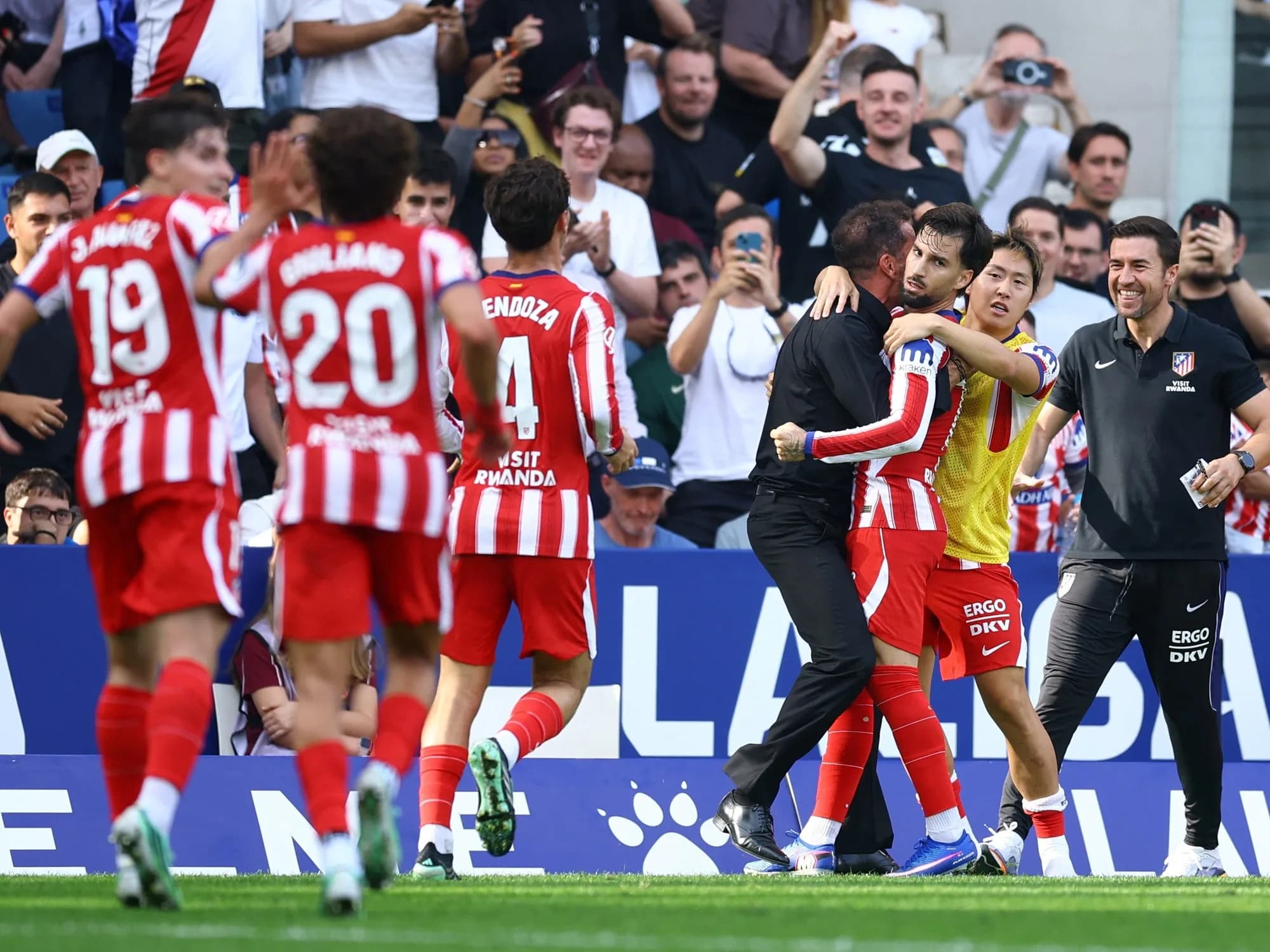 Con un gol agónico de Baena y un muy buen ingreso de Julián, el Atlético sacó un triunfazo en La Liga