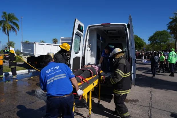 Corrientes realizó un simulacro de siniestro vial para concientizar a estudiantes secundarios