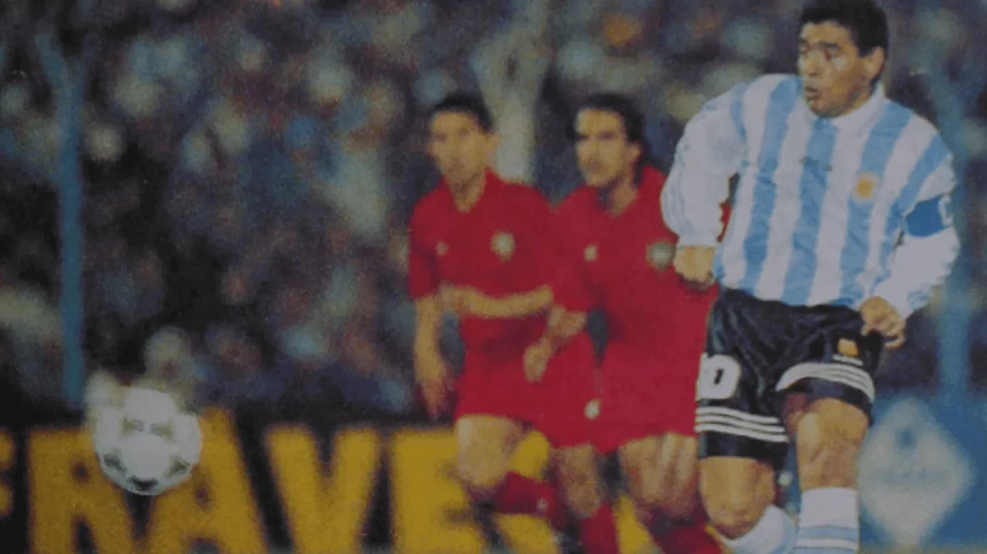 La doble función final de Maradona con la selección en el país: un gol y apoyo a los docentes - TyC Sports