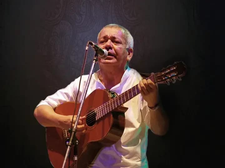 Murió Hugo Tomás Flores, una de las grandes voces del chamamé