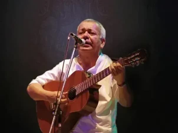 Murió Hugo Tomás Flores, fundador de Amandayé
