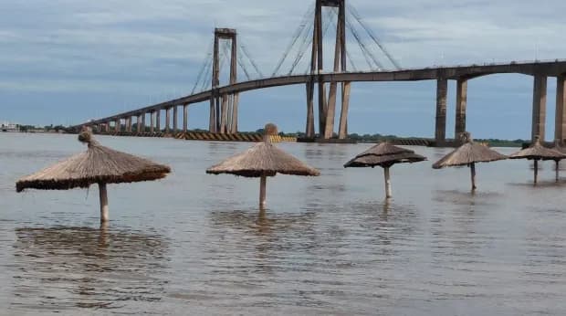 Inundaciones: el río Paraná se mantiene en 7,07 metros en la ciudad de Corrientes