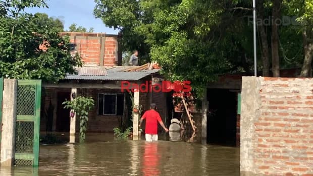 Radio Dos en Itatí: un barrio aislado, agua en las casas y solidaridad entre vecinos