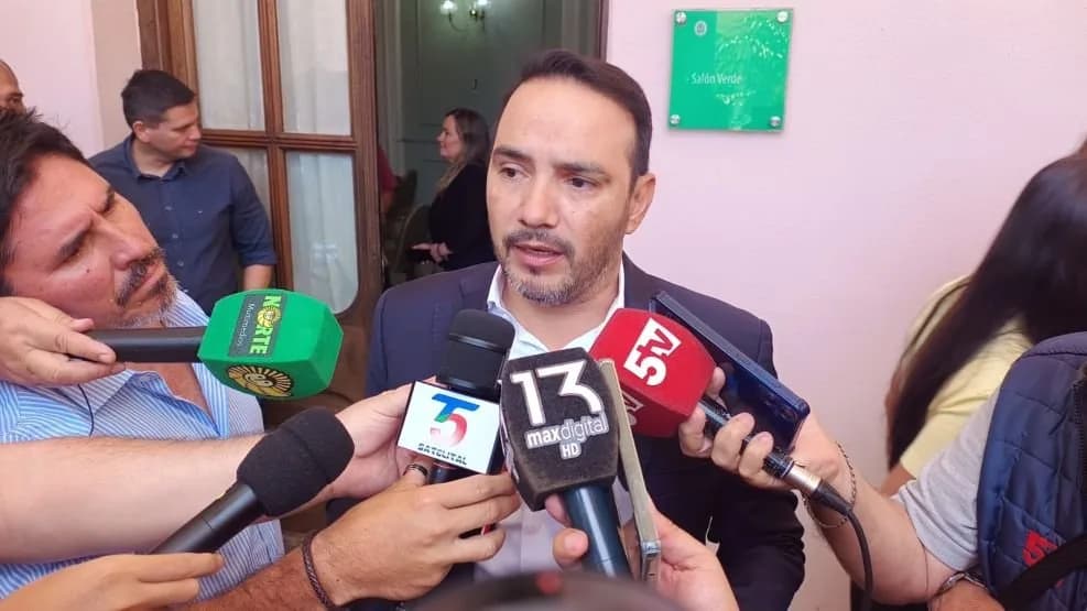 Valdés anunció un incremento salarial para noviembre entre "uno o dos dígitos"