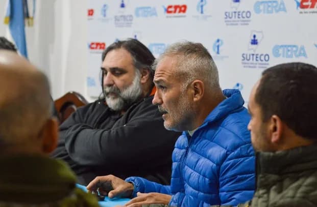 Roberto Baradel llega a Corrientes para presentar la Lista 10 de la CTA