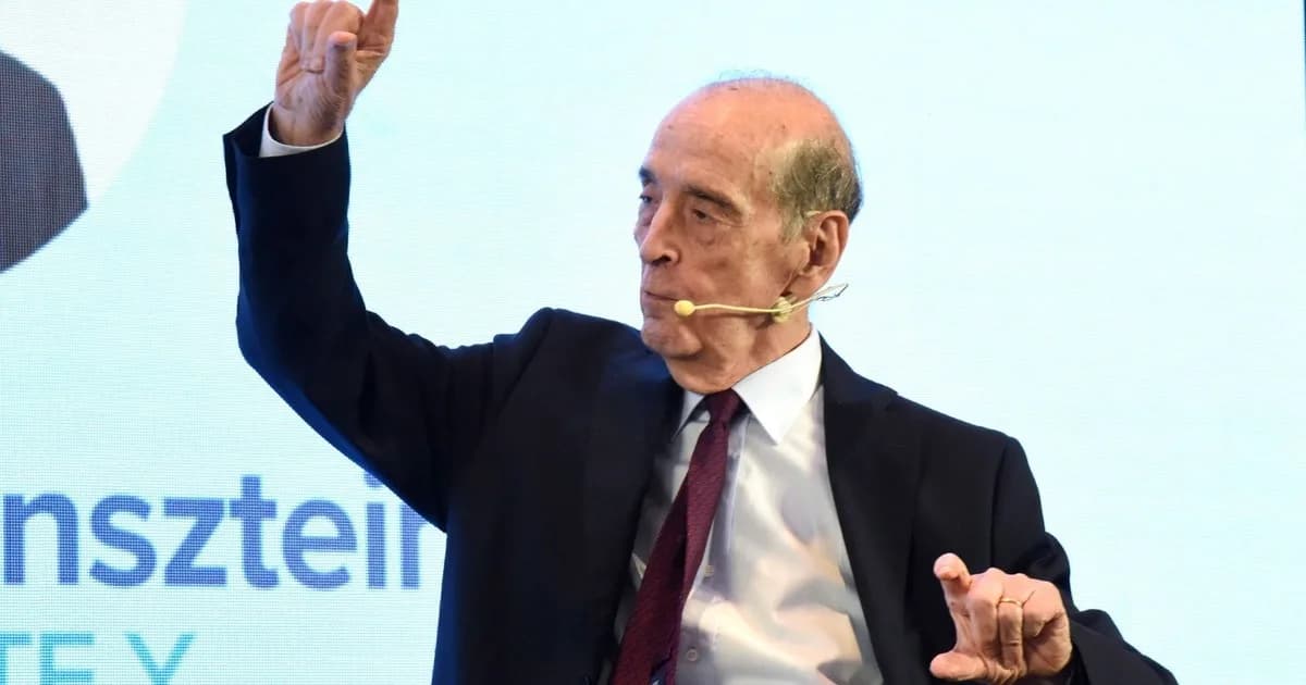 Ricardo Arriazu advirtió sobre una venta masiva de bonos a nivel global: "La Argentina está sólida pero no es confiable, y el mundo está por ser un estafador serial"