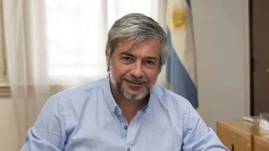 Ricardo Delgado: "Estamos exportando como nunca, pero no hay dólares suficientes para atender los vencimientos de deuda"