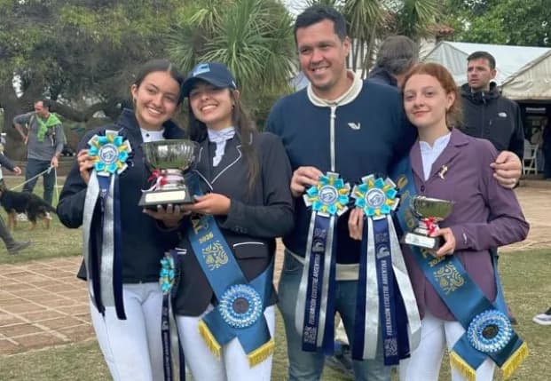 Orgullo correntino: Gran actuación del Club Hípico Santa Catalina en Córdoba