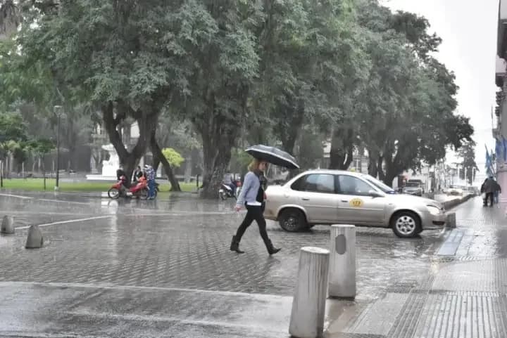 Alerta amarilla por tormentas en toda Corrientes: se esperan lluvias intensas y posible granizo