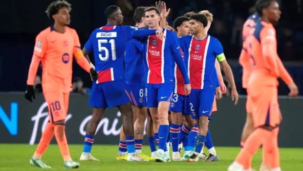 Champions League: El París Saint-Germain pisó fuerte en el Parque de los Príncipes y derrotó al Barcelona