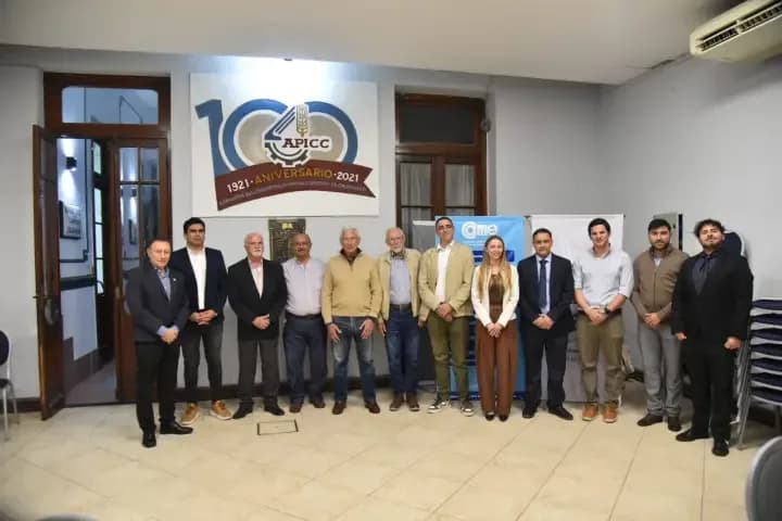 La Vicegobernación y APICC realizaron una jornada sobre inteligencia artificial aplicada a la ganadería