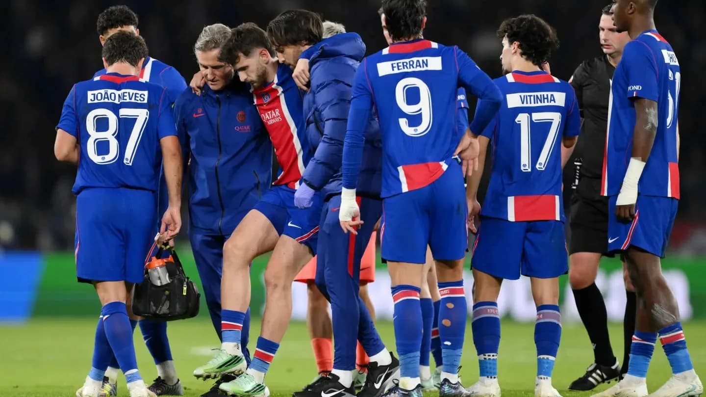 Duro golpe para el PSG: una de sus estrellas se rompió los ligamentos ante Barcelona - TyC Sports