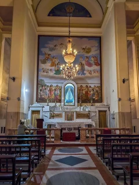 La Basílica de Itatí funciona con normalidad a pesar de la crecida