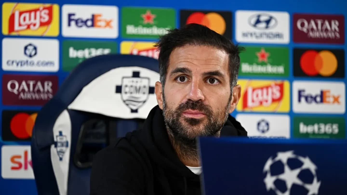 El insólito pedido de Cesc Fábregas a los jugadores de Como en medio de la paliza a Manchester United: "Me arrepiento" - TyC Sports