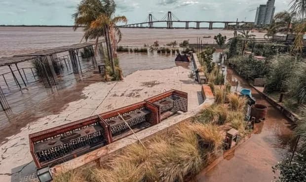 El río Paraná sigue avanzando sobre la costa de Corrientes: así esta Mola
