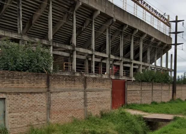 Denuncian por reiterados robos de "rateros" en el predio de Boca Unidos