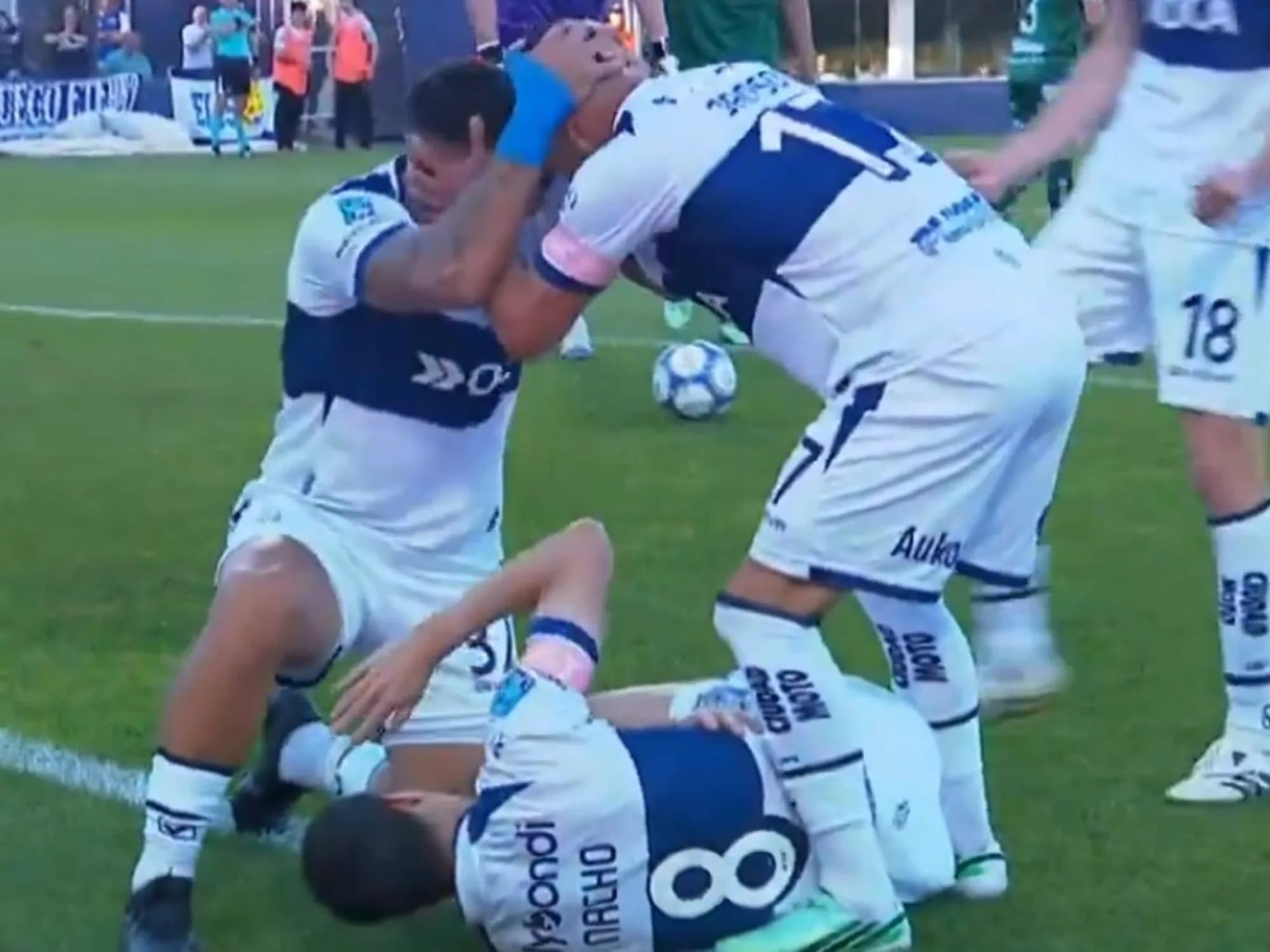 Gimnasia LP vs. Sarmiento, por el Torneo Clausura, hoy EN VIVO: Nacho Fernández adelantó al Lobo