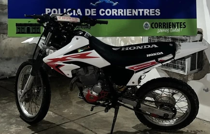 Localizaron en Corrientes una moto de alta cilibrada robada en Buenos Aires
