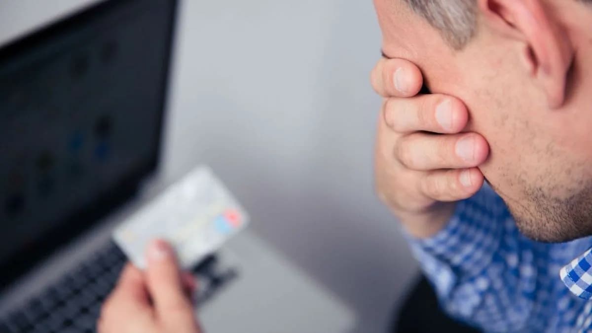 Endeudamiento: 8 de cada 10 argentinos llegan sin margen a fin de mes y usan la tarjeta de crédito para financiarse