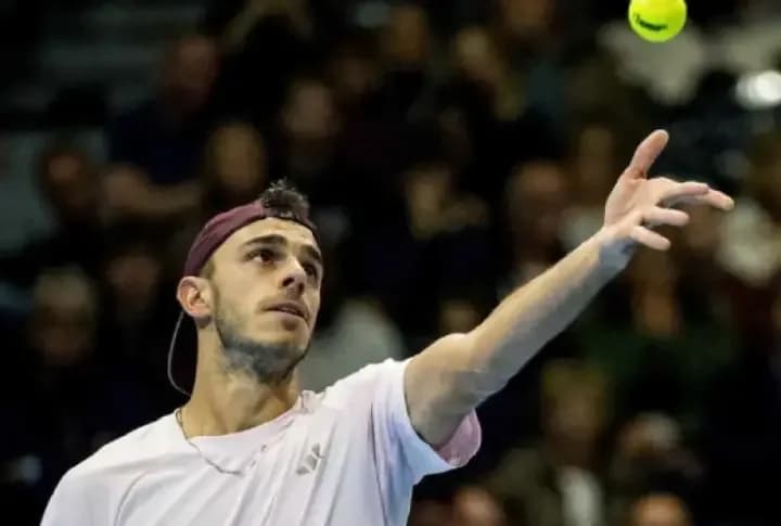 Francisco Cerúndolo
avanzó a semifinales
en Bruselas