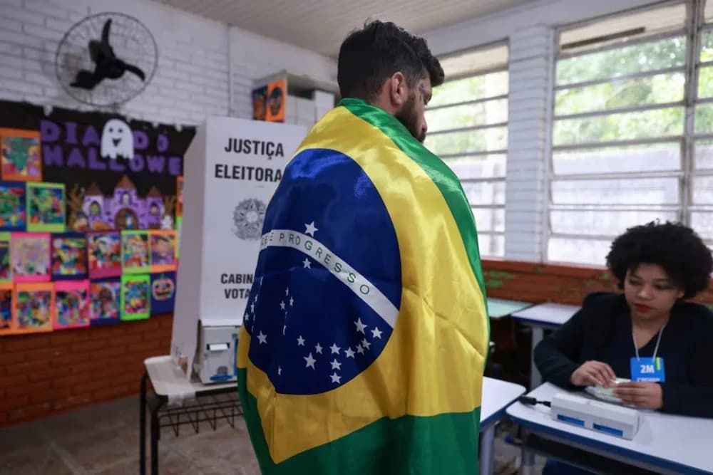 Balotaje en Brasil: extienden hasta las 19 horas la votación