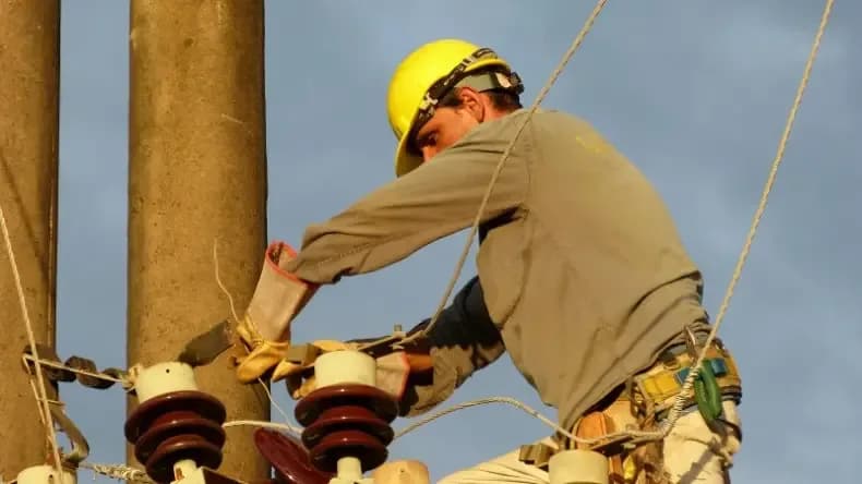 La Dpec avanza con más arreglos