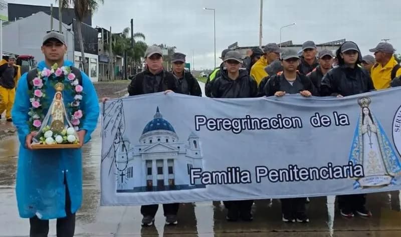 La familia penitenciaria peregrinó con devoción
