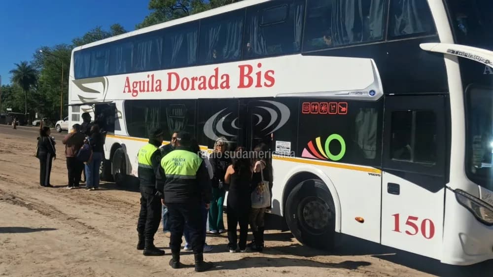 Portada de video: Una menor denunció a un hombre por acoso en un micro de larga distancia