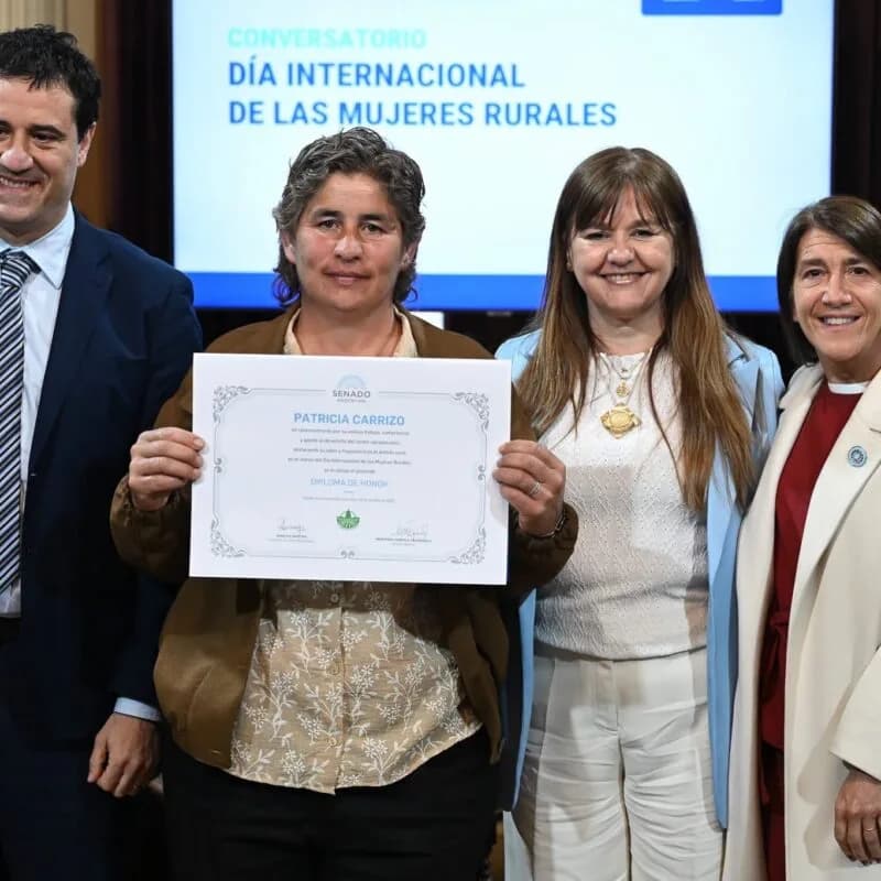 Reconocimiento a mujeres campesinas
