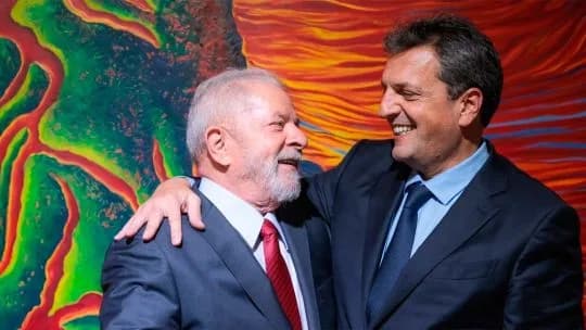 Massa definió a Lula como “el Perón de este siglo” y pidió aprender de su alianza política