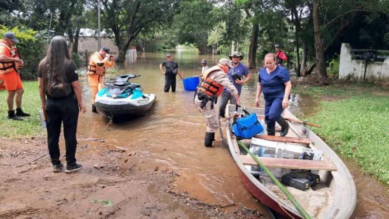 Paso de la Patria: el Paraná alcanzó los 7,74 metros y hay más de 100 asistidos