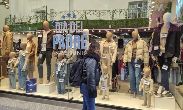 El consumo en los hogares volvió a caer en septiembre y registra una contracción de dos meses consecutivos